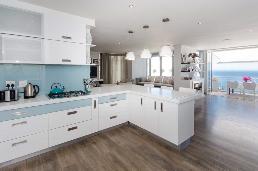 To Let 3 Bedroom Property for Rent in Bantry Bay Western Cape